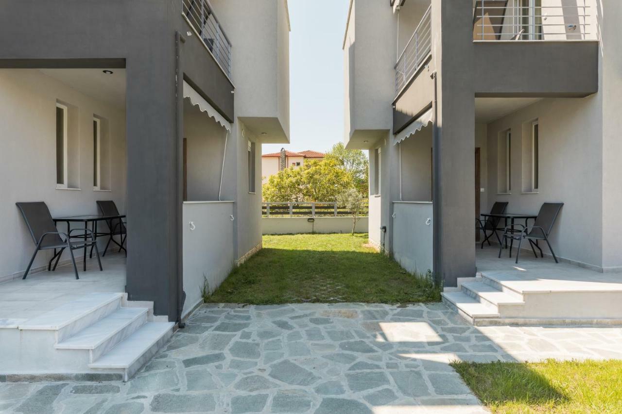 V Luxury Apartments Síviri Eksteriør bilde